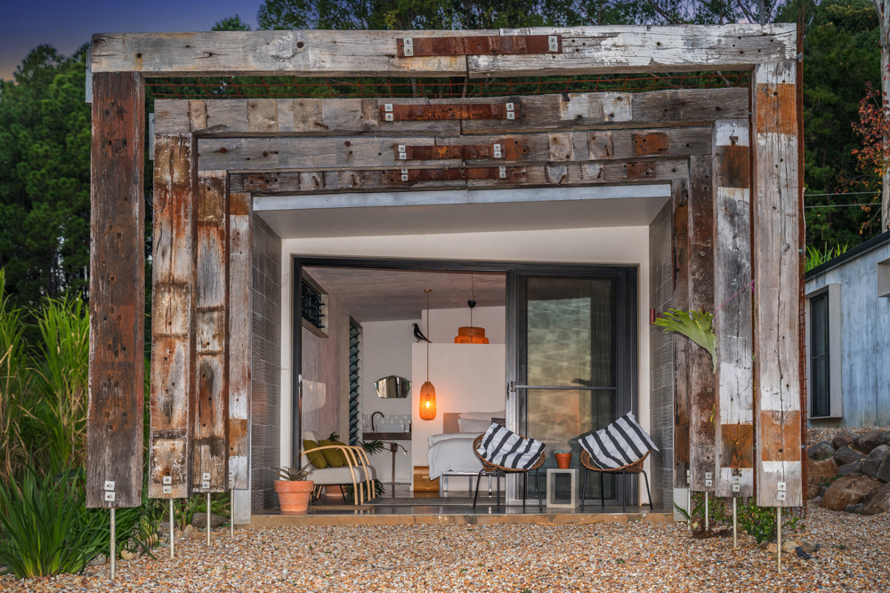 Blackbird Byron Pavilion exterior Byron Luxury Hinterland Accommodation pavilion